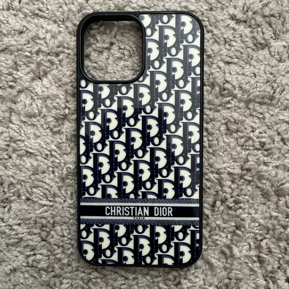 Christian dior 13 pro max case